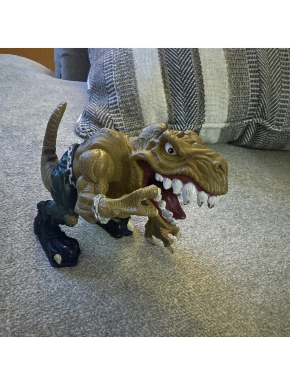 T-Bone Street Sharks 1996 Mattel T-Rex Action Figure Extreme Dinosaurs Vintage